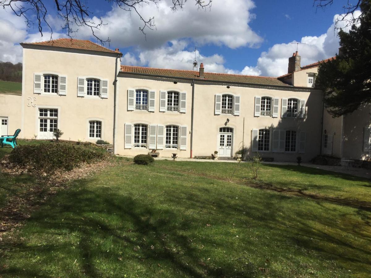 Chateau De Perpezat Apchat Екстериор снимка